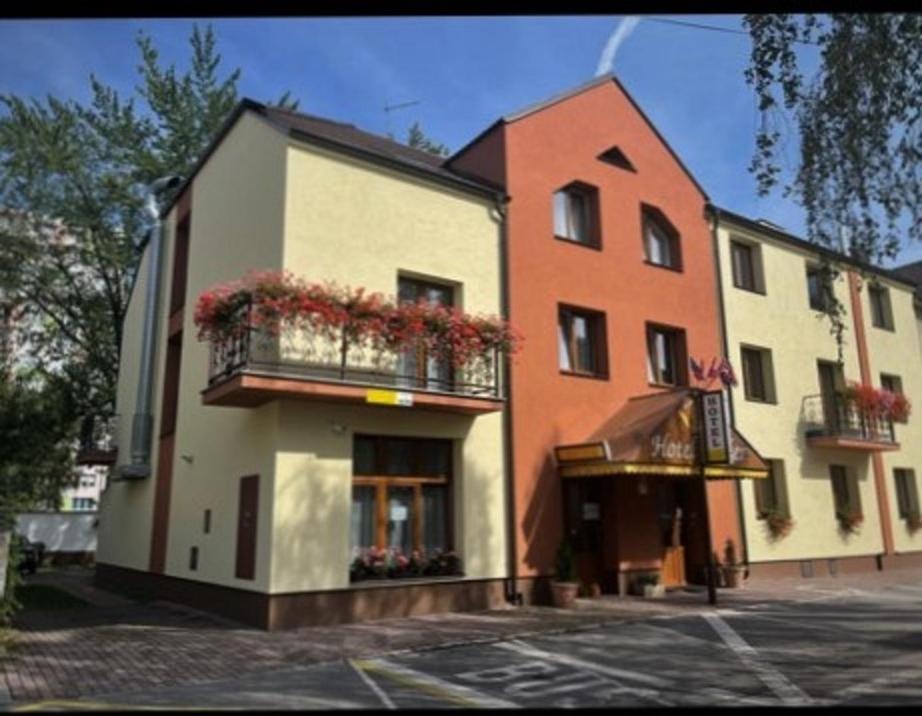 Zgrada u kojoj se nalazi hotel