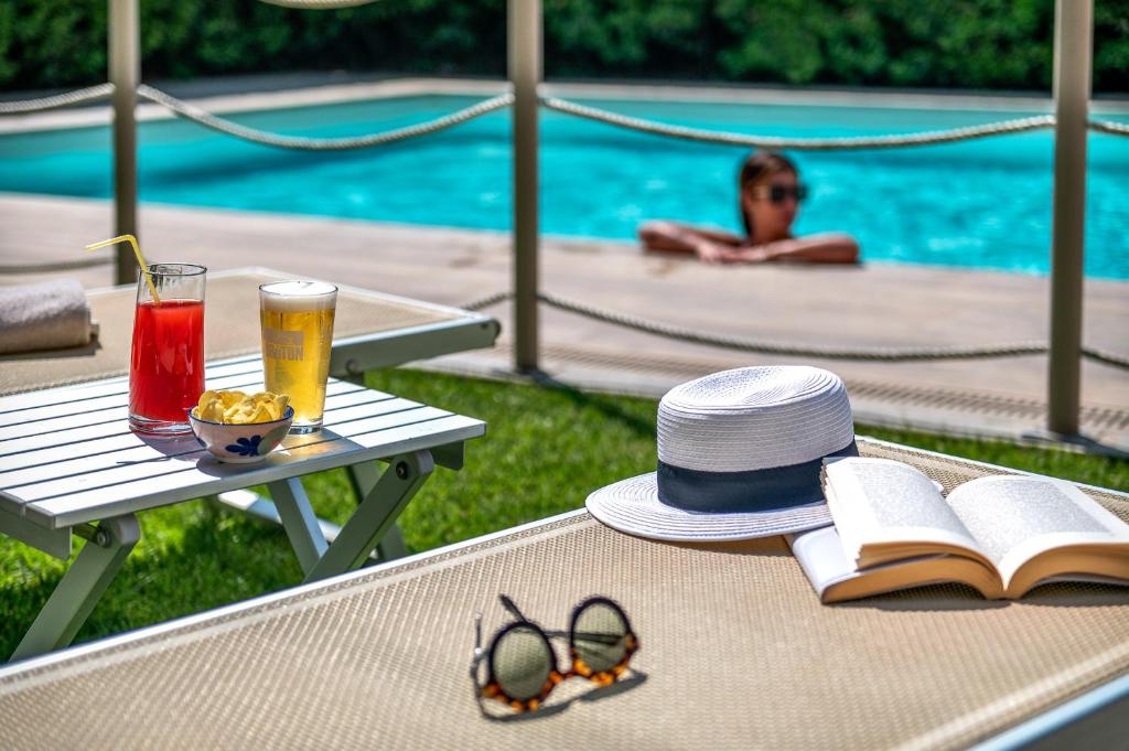 A piscina localizada em Hotel San Marco ou nos arredores