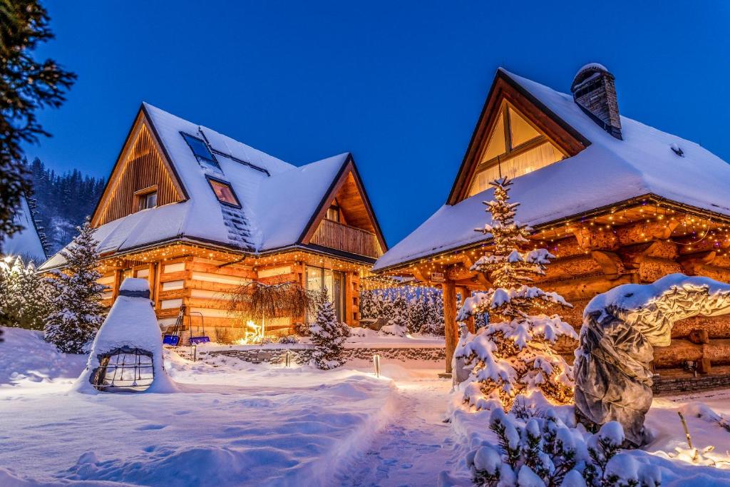 Objekt Luxury Chalet Wioska Jagny zimi