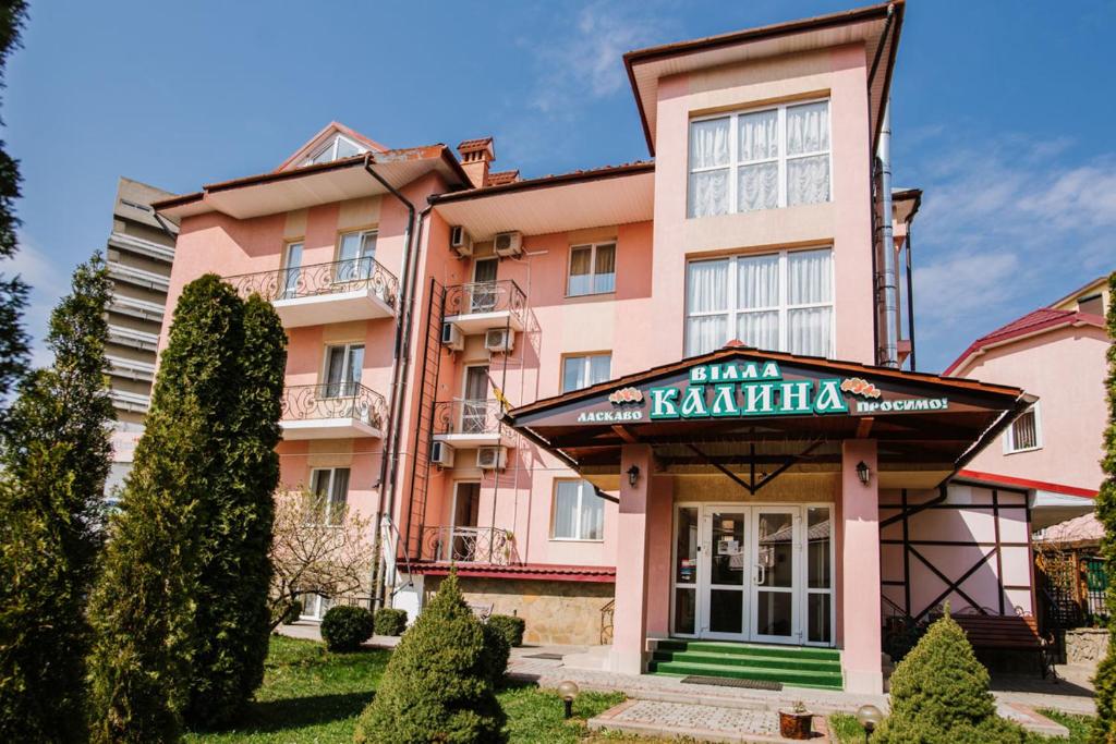 Budova, kde se hotel nachází