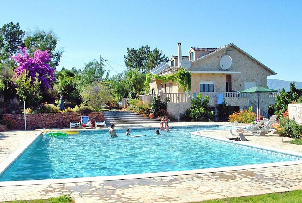 Piscina a Villa De Rêve avec Piscine XXL Vue Panoramique o a prop