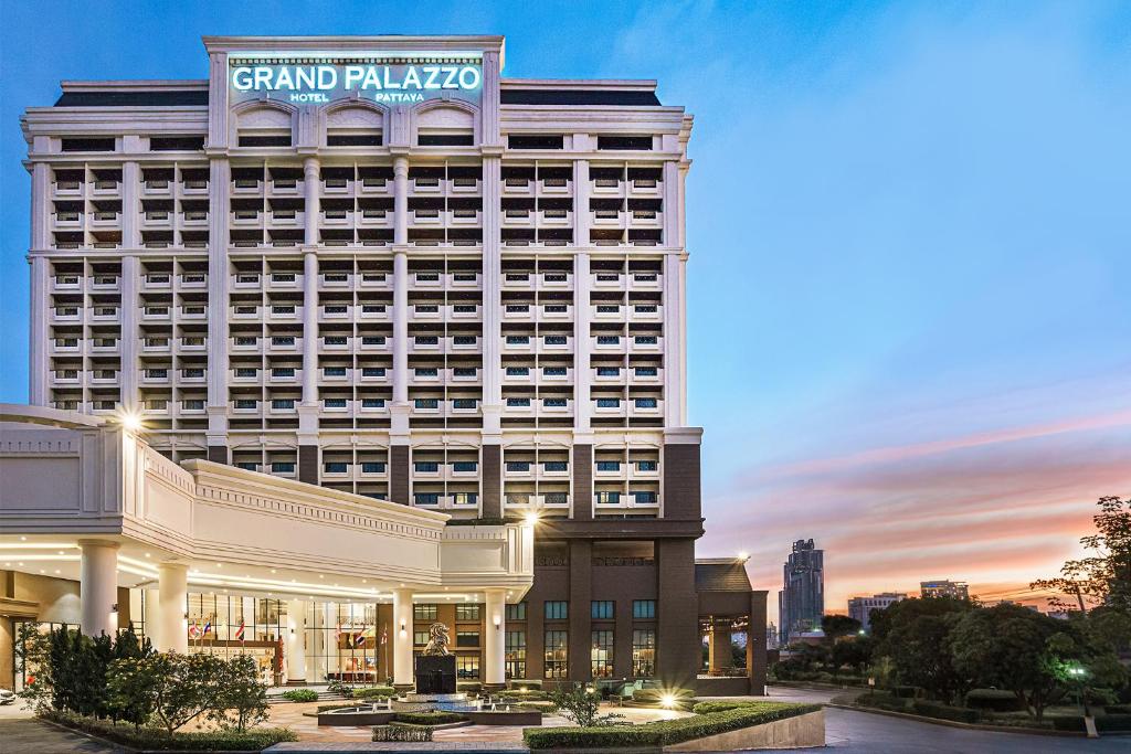 un'interpretazione di un grande hotel Malibu di Grand Palazzo Hotel - SHA Extra Plus a Centro di Pattaya