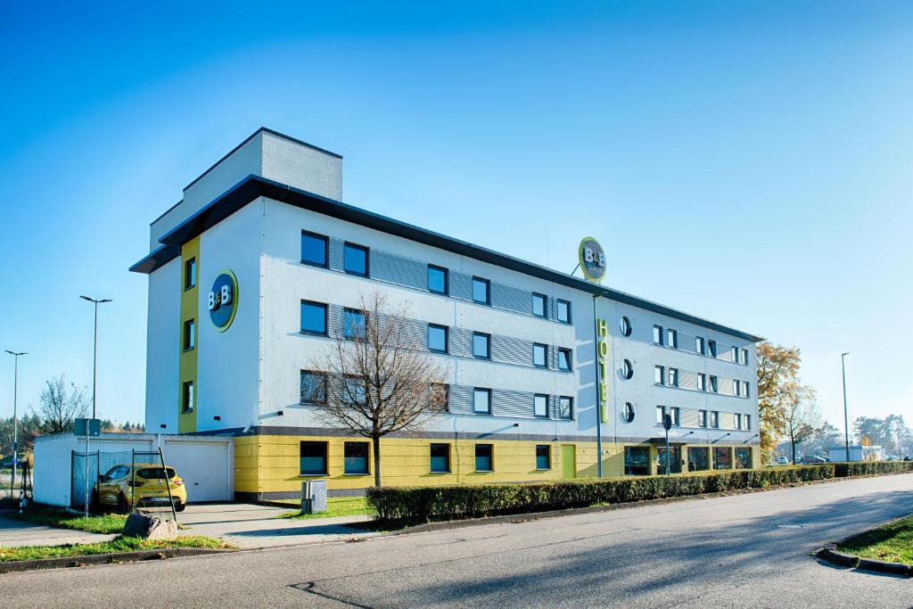 Byggnaden som hotellet ligger i