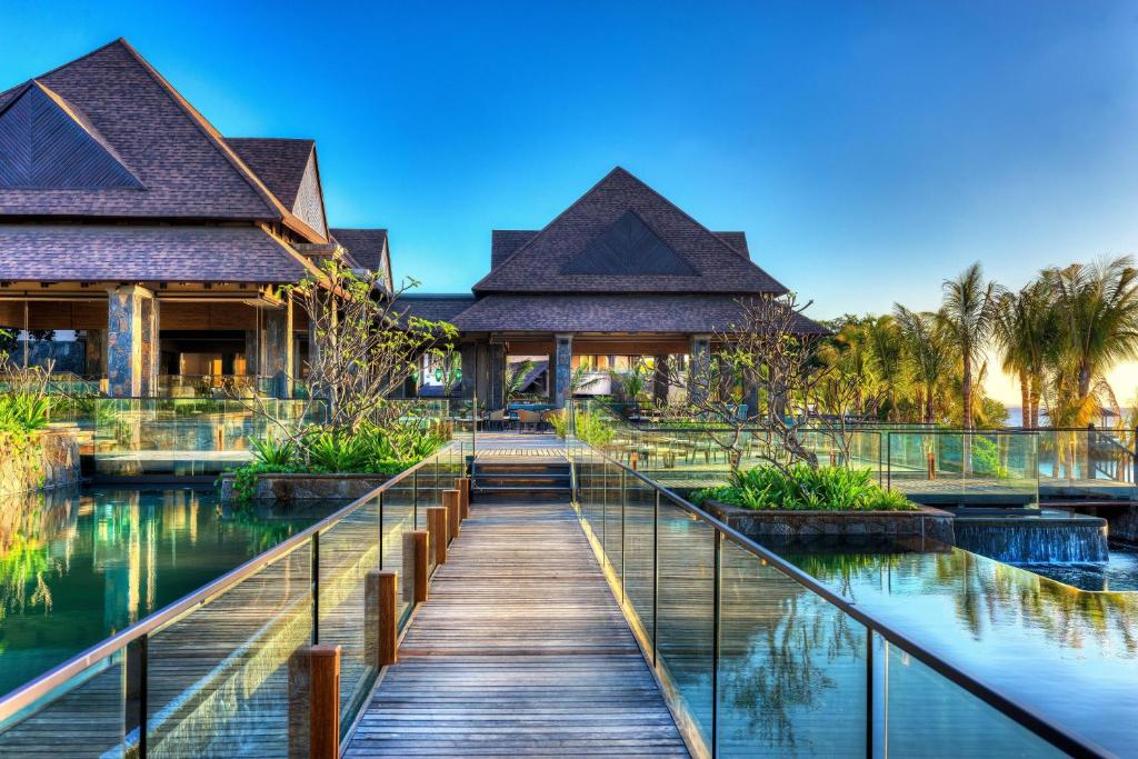 Градина пред The Westin Turtle Bay Resort & Spa, Mauritius