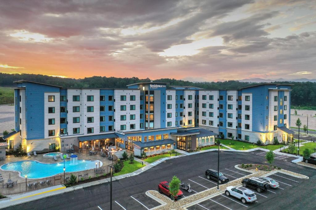 Bazen v nastanitvi oz. blizu nastanitve Residence Inn by Marriott Pigeon Forge