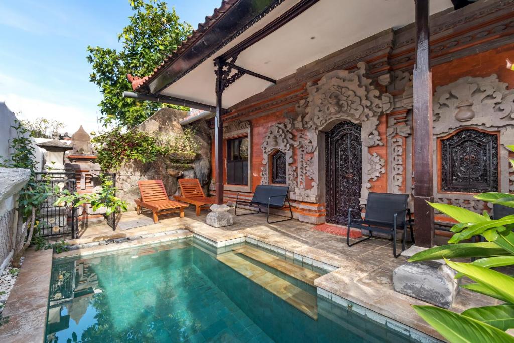 Фотография из галереи GLOBALSTAY. 2 Bedroom Villa Casa Yenny with Private Pool Near Seminyak Beach в Семиньяк