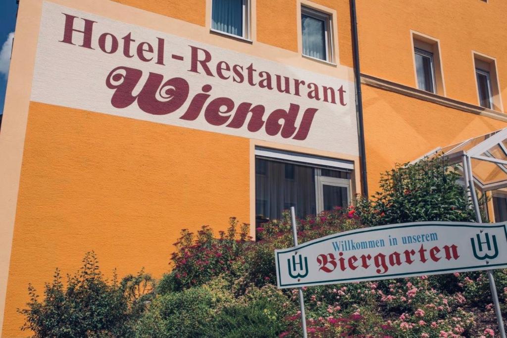 Certifikat, nagrada, logo ili neki drugi dokument izložen u objektu Hotel-Restaurant Wiendl