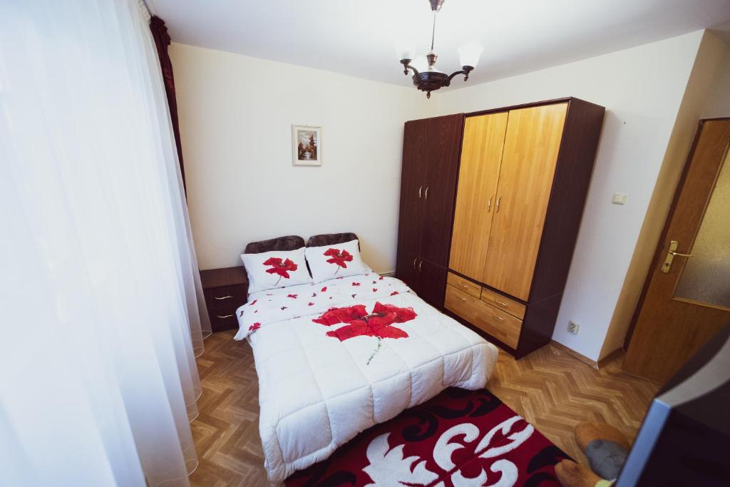 Krevet ili kreveti u jedinici u objektu Apartament Slănic Prahova