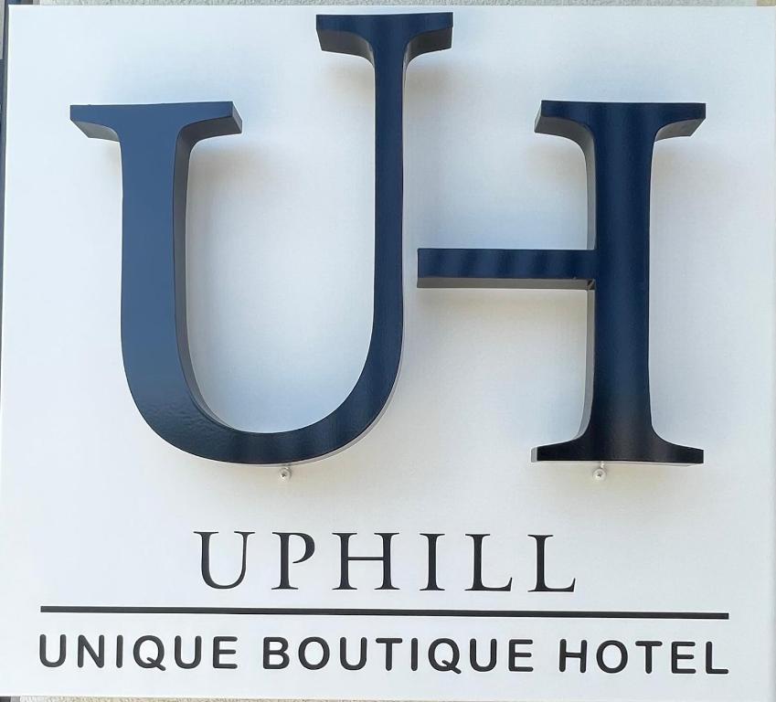 Uphill Unique Boutique Suites 면허증, 상장, 서명, 기타 문서