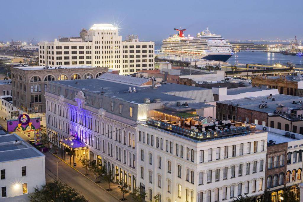 Pemandangan umum Galveston atau pemandangan kota yang diambil dari hotel