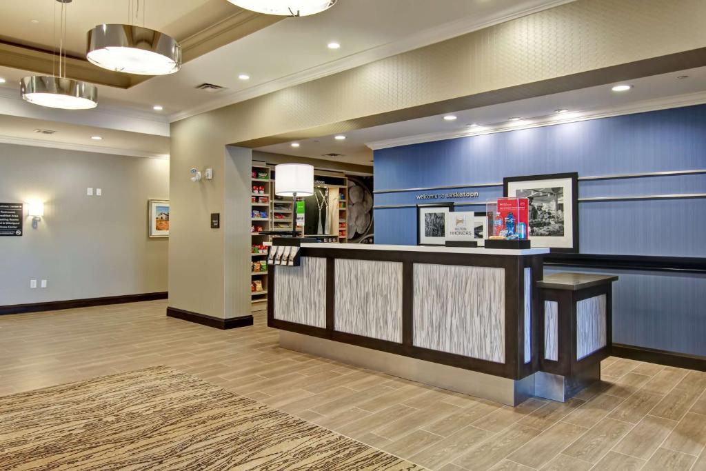 Kaffe- och tefaciliteter på Hampton Inn & Suites by Hilton Saskatoon Airport