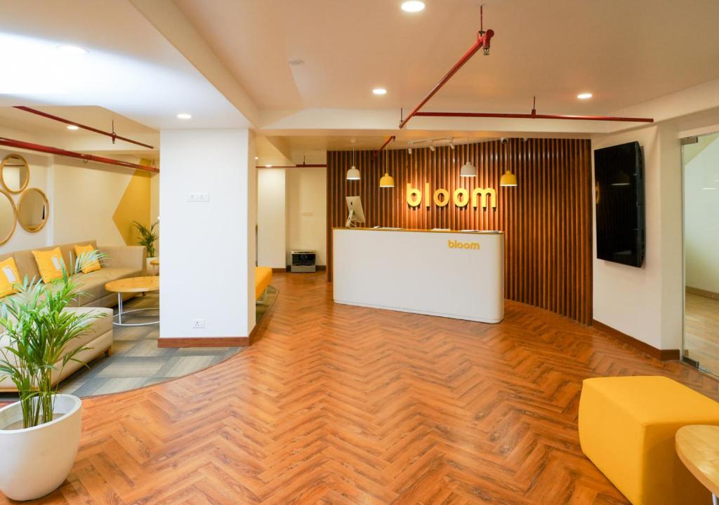 Телевизия и/или развлекателен център в Bloom Hotel Koregaon Park