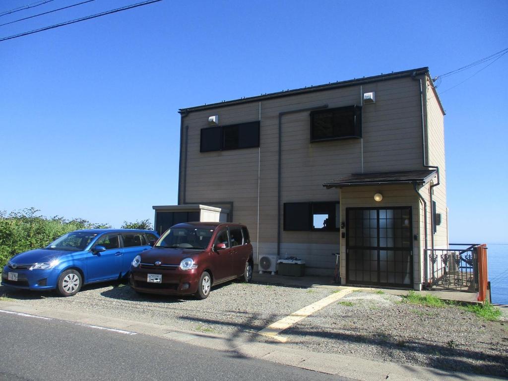 The building in which the holiday home is located