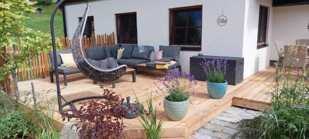 Un jardín fuera de Ferienhaus Sommerbichl