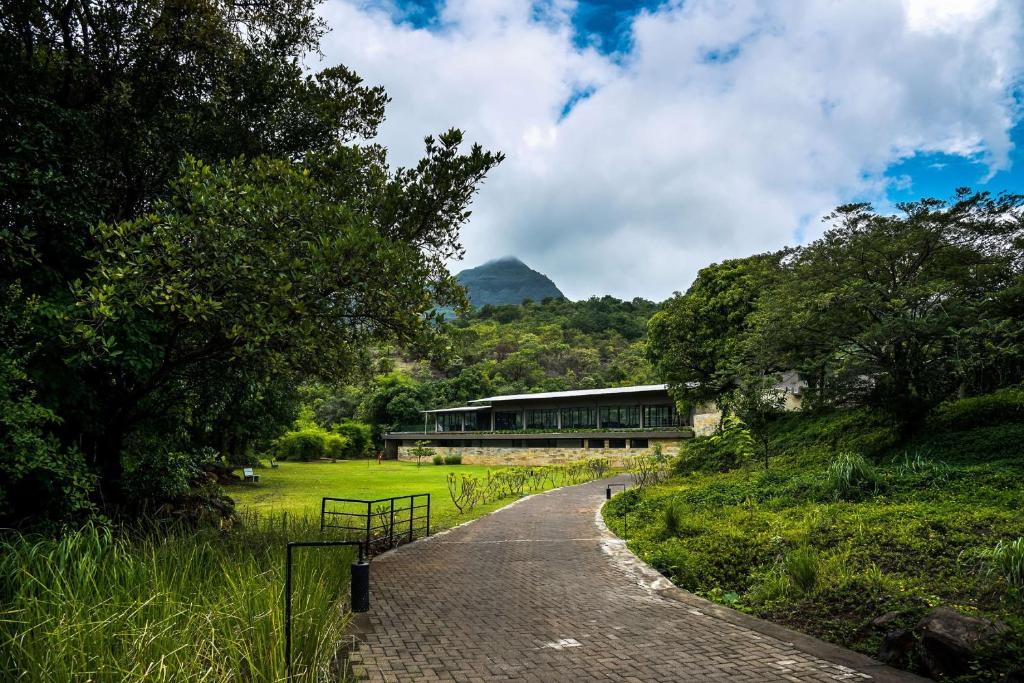 Lanskap alam di dekat resor