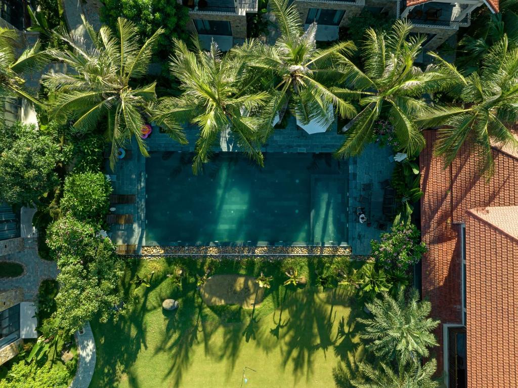 Swimming pool sa o malapit sa Coco Island Villa & Hotel Ninh Bình