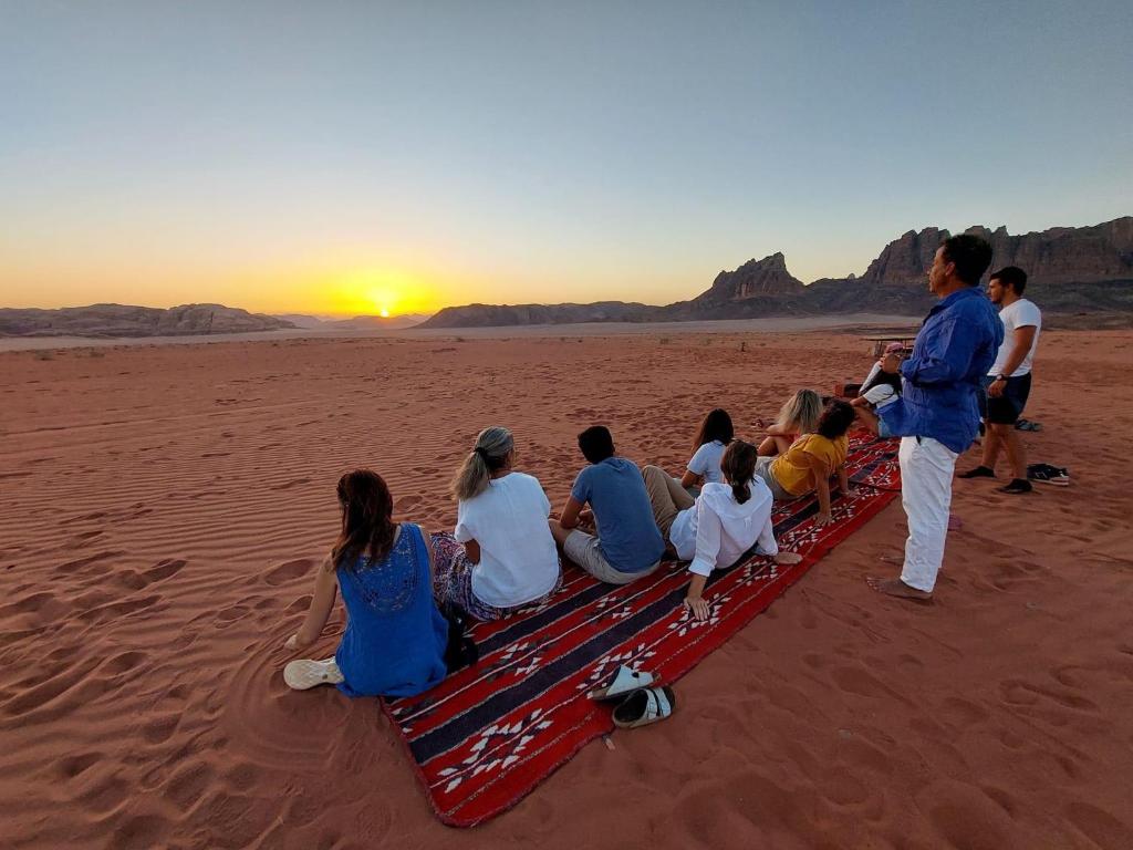 Гості bedouin future camp