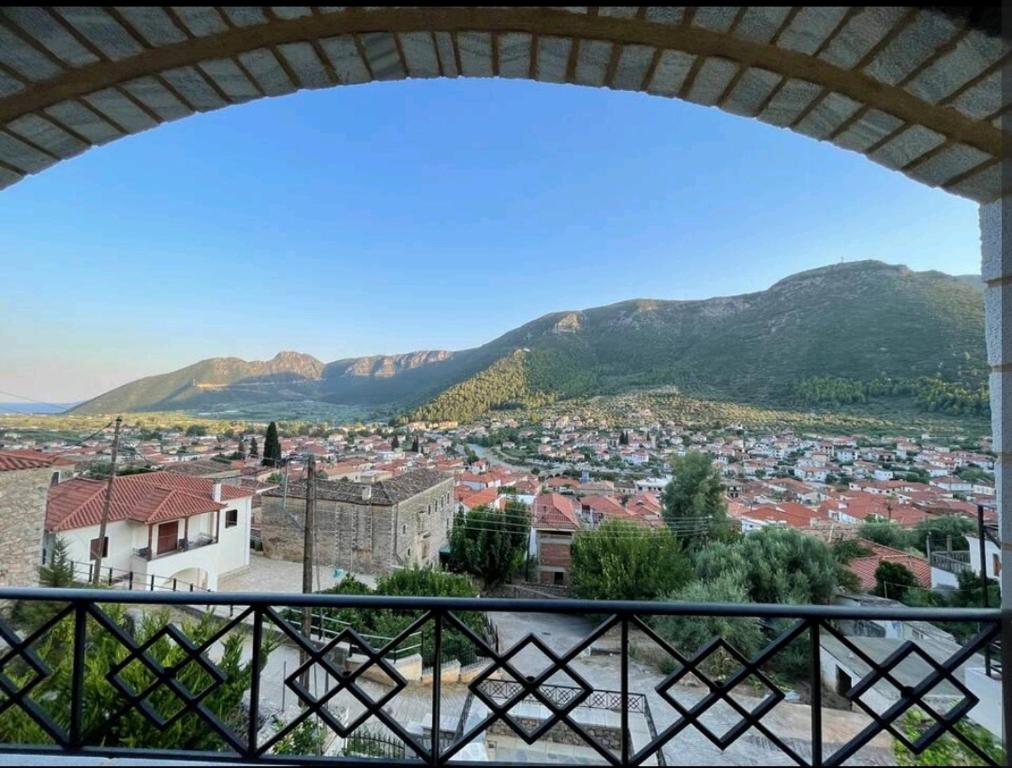 Uma vista da montanha tirada do apartamento 