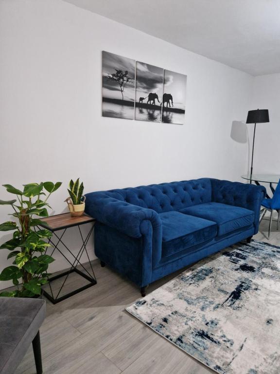 Atpūtas zona naktsmītnē Stylish 2 bed home- short walk to Tottenham Stadium/Stations