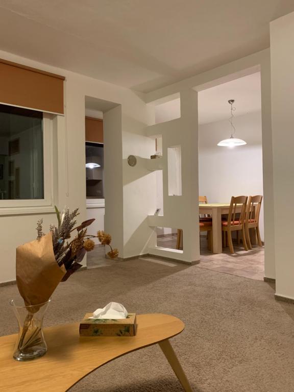 Apartmán Vsetín Rokytnice tesisinde bir oturma alanı