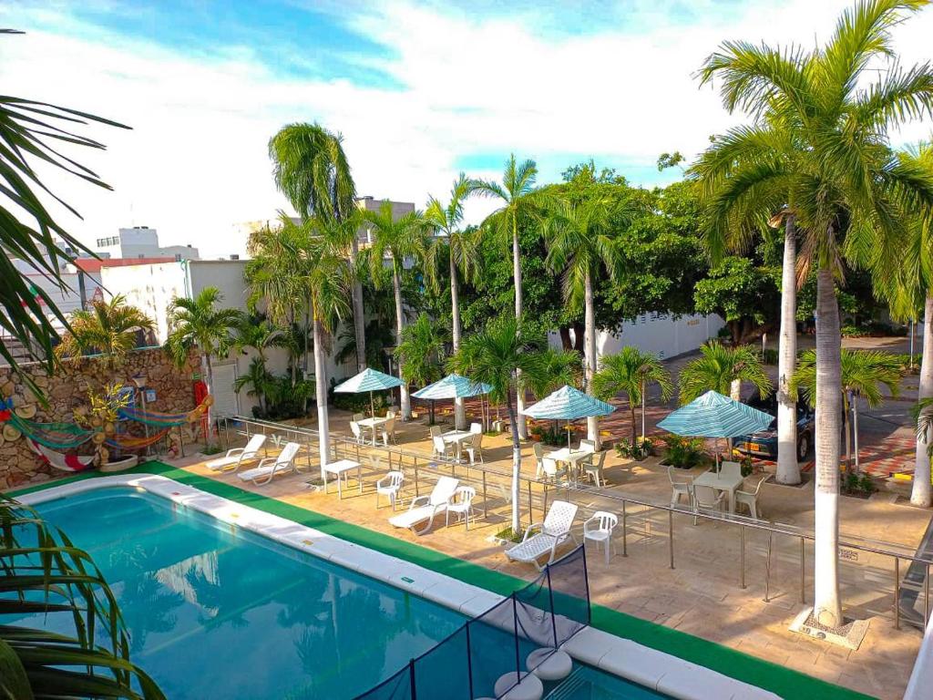 Swimming pool sa o malapit sa Vajamar Hotel