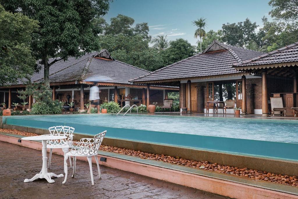 Басейн в или близо до BluSalzz Villa - Muhamma, Alleppey - Kerala