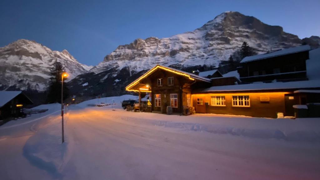 Hotel Jägerstübli Grindelwald durante el invierno