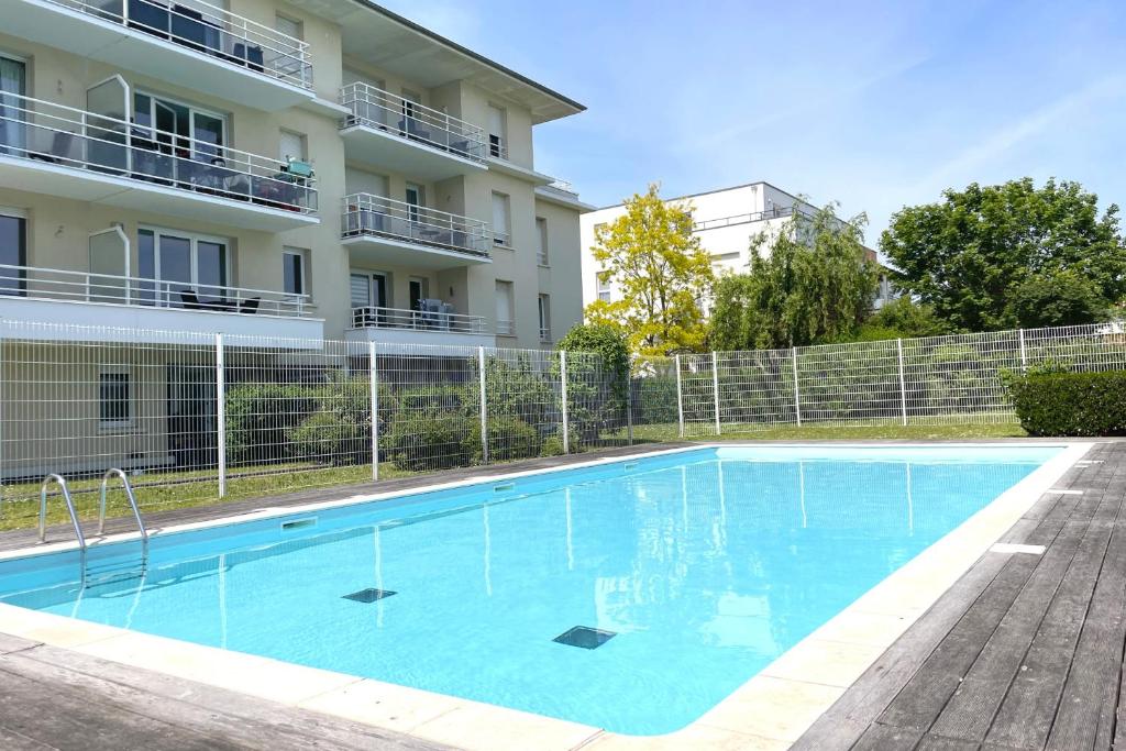 The swimming pool at or close to The Rooftop - Terrace - Parking - Pool