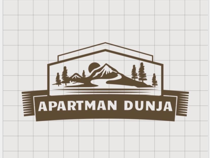 Sijil, anugerah, tanda atau dokumen lain yang dipamerkan di Apartman Dunja