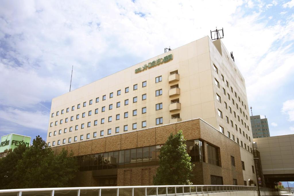 El edificio en el que está el hotel