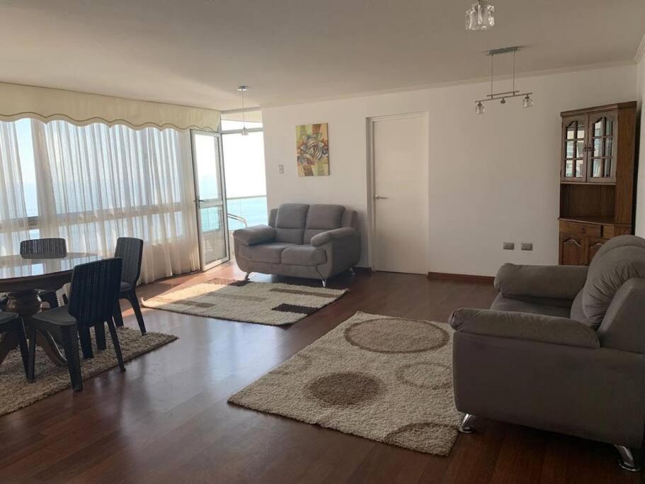 Oleskelutila majoituspaikassa Apartamento en Iquique.