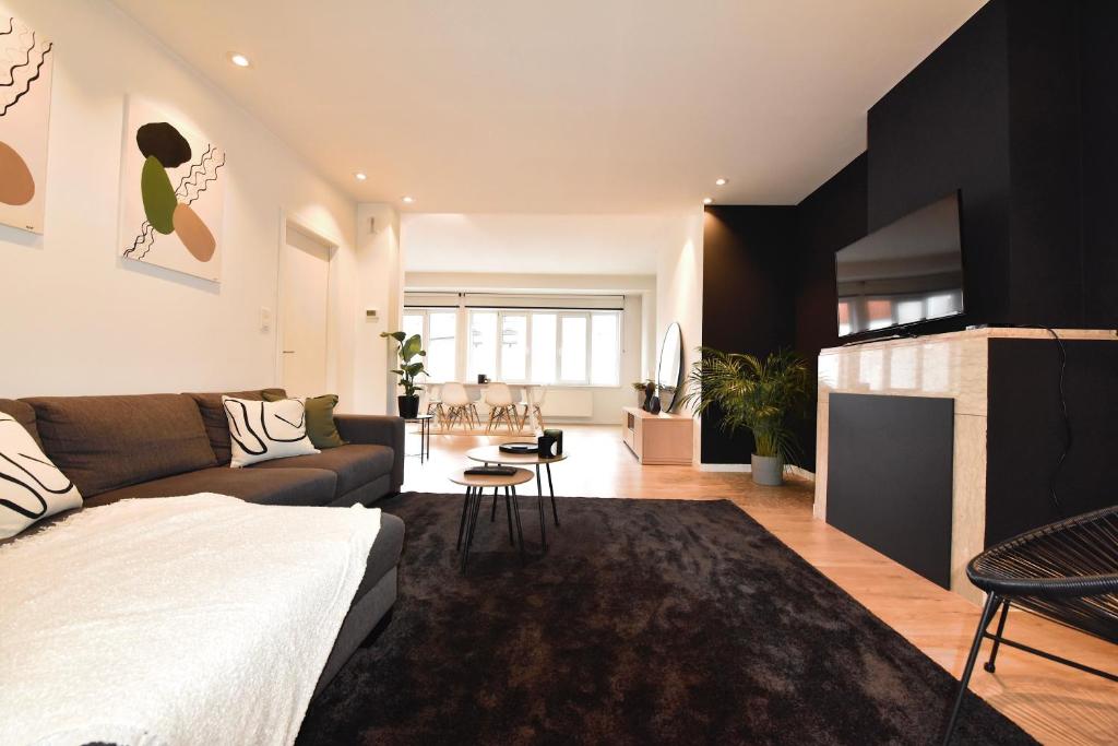 Cosy apartment Airport Brussels with terrace tesisinde bir oturma alanı