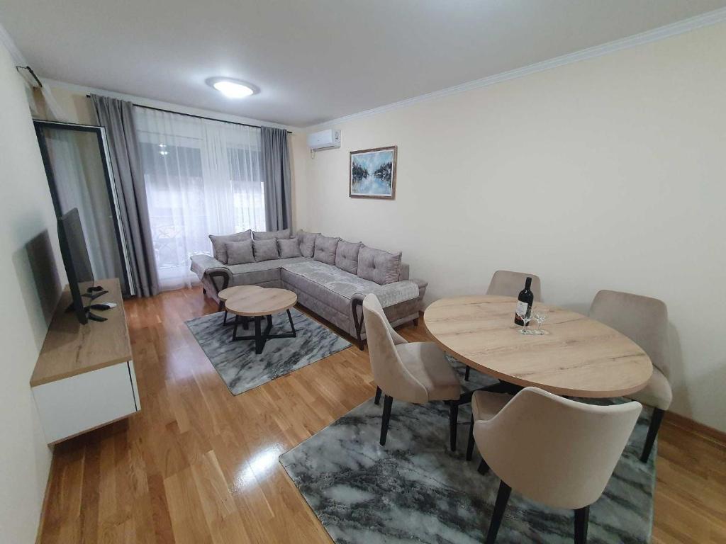 Posedenie v ubytovaní Apartman Harmony