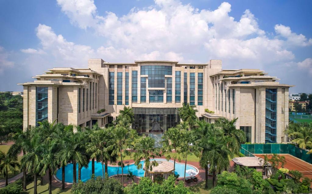 Hyatt Regency Kolkata में या उसके करीब स्विमिंग पूल