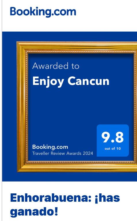 Sertifikat, nagrada, logo ili drugi dokument prikazan u objektu Enjoy Cancun