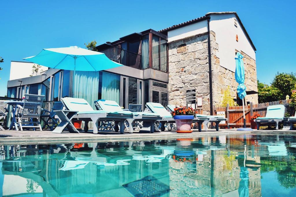 The swimming pool at or close to Quinta de San Amaro Rias Baixas