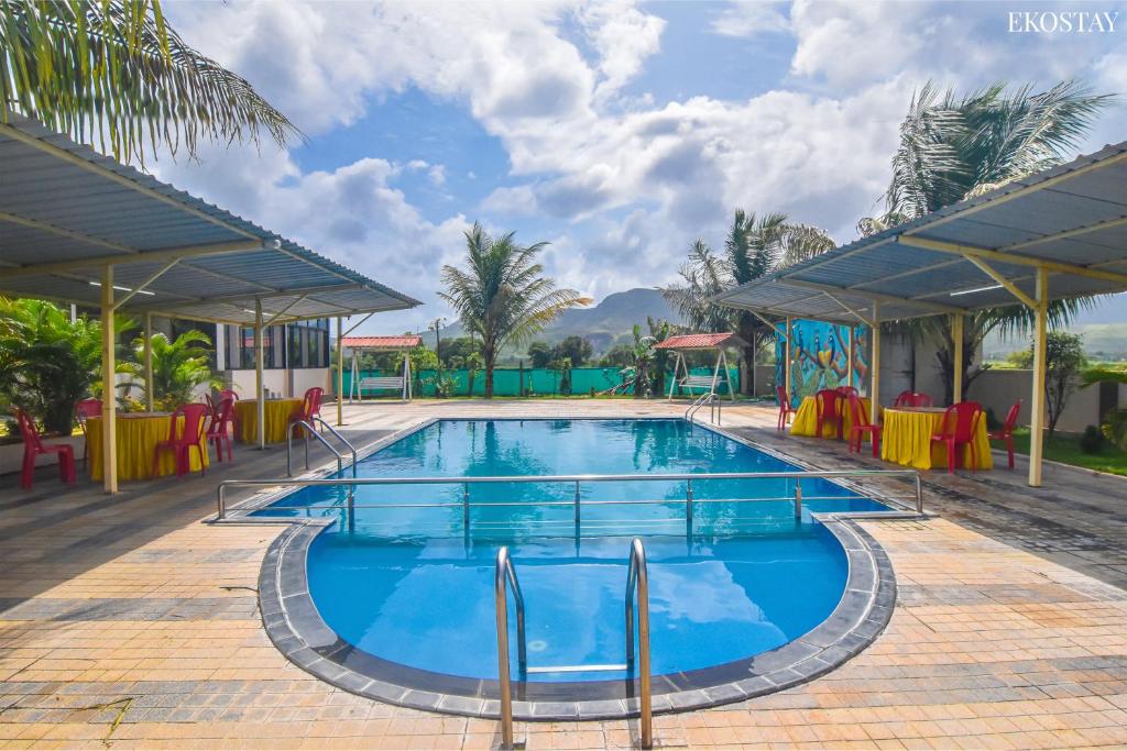 Swimming pool sa o malapit sa EKOSTAY - Simba Villa