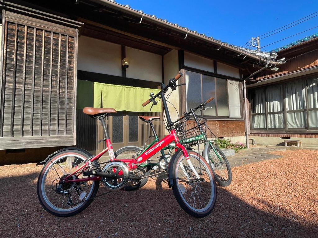 農家古民家ねこざえもん奥屋敷 Nekozaemon-Gest house或附近騎腳踏車