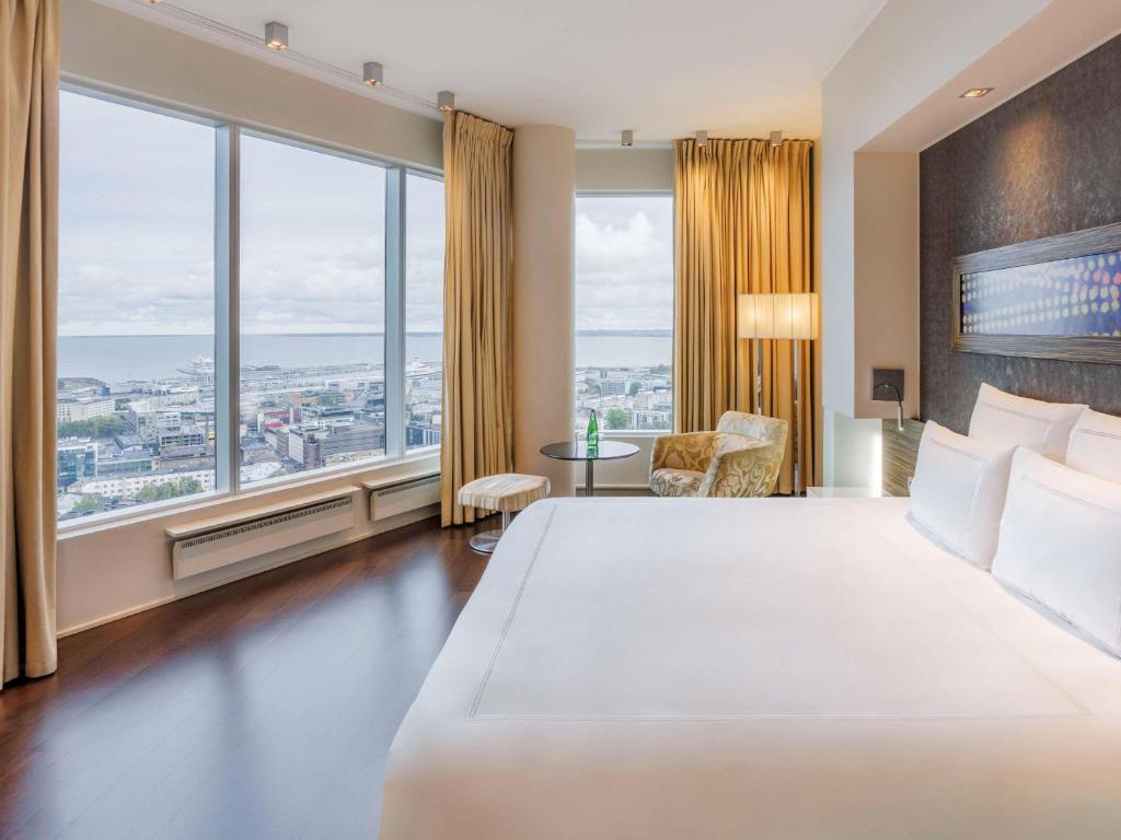 Lova arba lovos apgyvendinimo įstaigoje Swissotel Tallinn