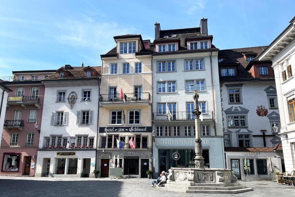 O edifício em que o hotel se localiza