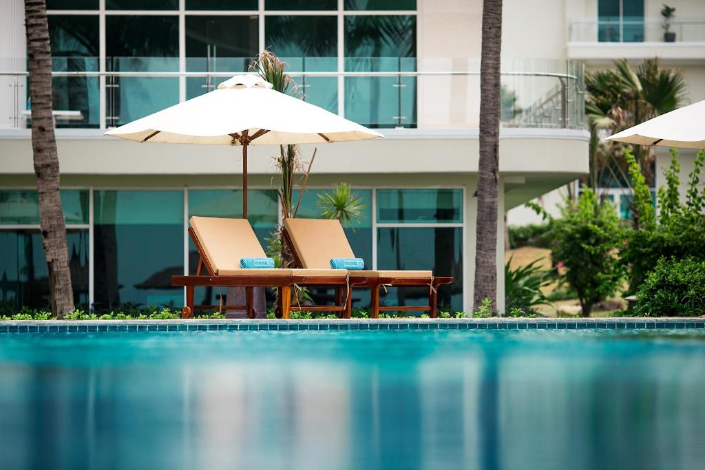 A piscina em ou perto de Muong Thanh Holiday Muine Hotel