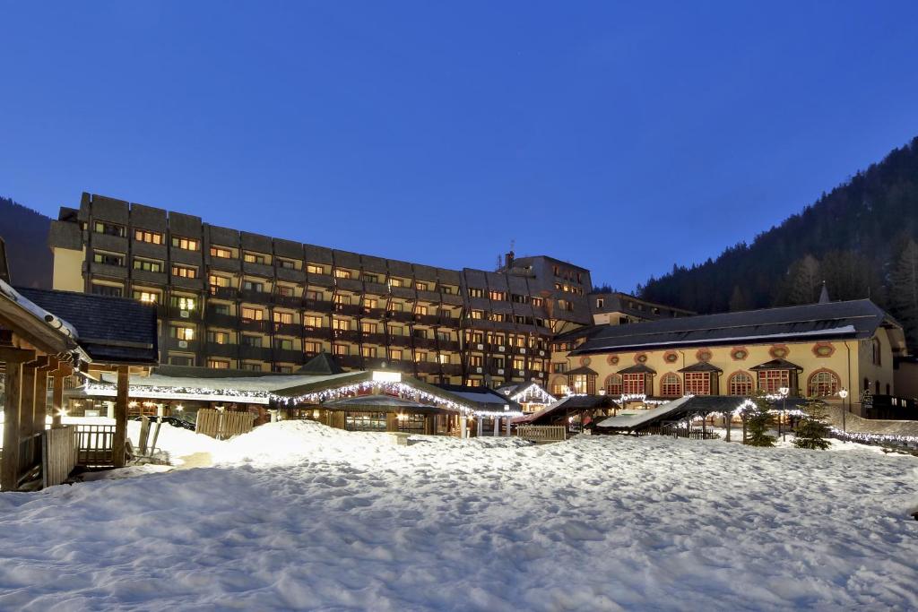 Hotel Club Relais Des Alpes през зимата