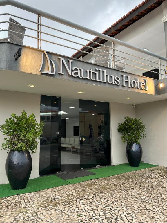 Nautillus Hotel 면허증, 상장, 서명, 기타 문서