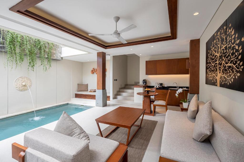 Кът за сядане в tanadewa Villas Nusa Dua Bali by Cross Collection