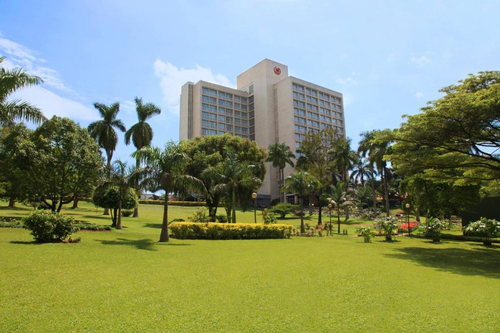 Dārzs pie naktsmītnes Sheraton Kampala Hotel