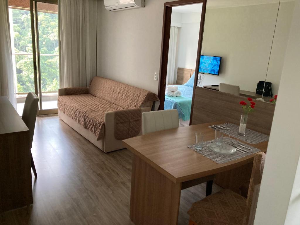 Oleskelutila majoituspaikassa Via Première - Flat - Riocentro - Barra Olímpica - Vista Montanha