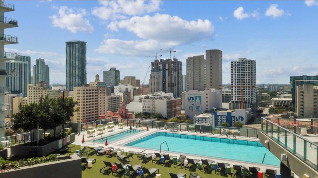 Piscina a Apartment in Miami downtown o a prop