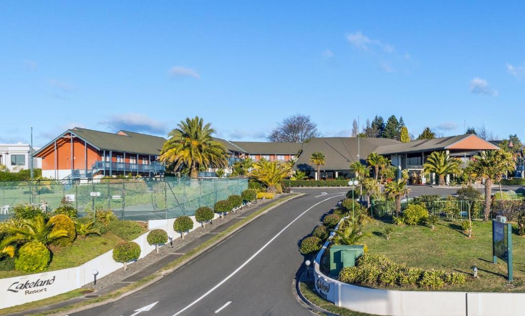 Vonkajšia záhrada v ubytovaní Lakeland Resort Taupo