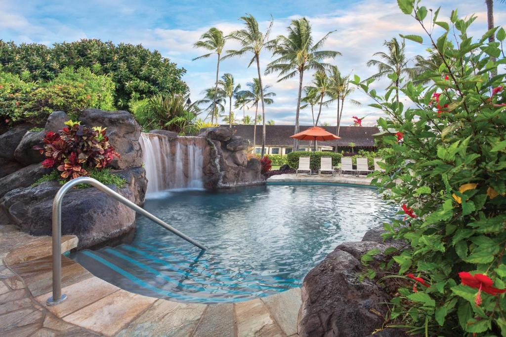 Bazen u objektu Kauai Coast Resort at the Beach Boy ili u blizini