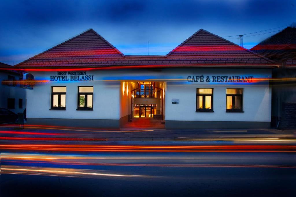 Budova, v ktorej sa hotel nachádza